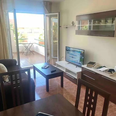 “paraiso Playa” With A Private Pool & Bbq Apartamento Vera